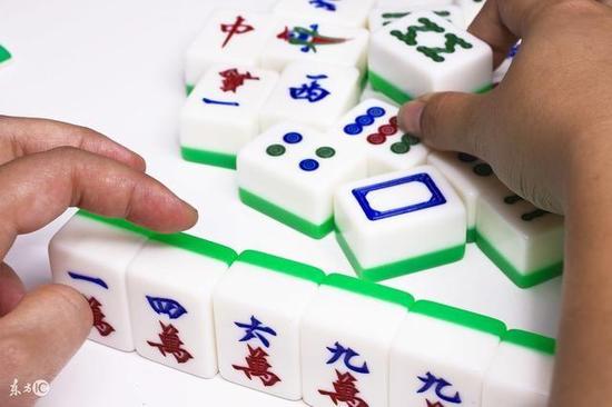 技巧玩法：“友友麻将怎么开挂”(曝光透视必备猫腻)