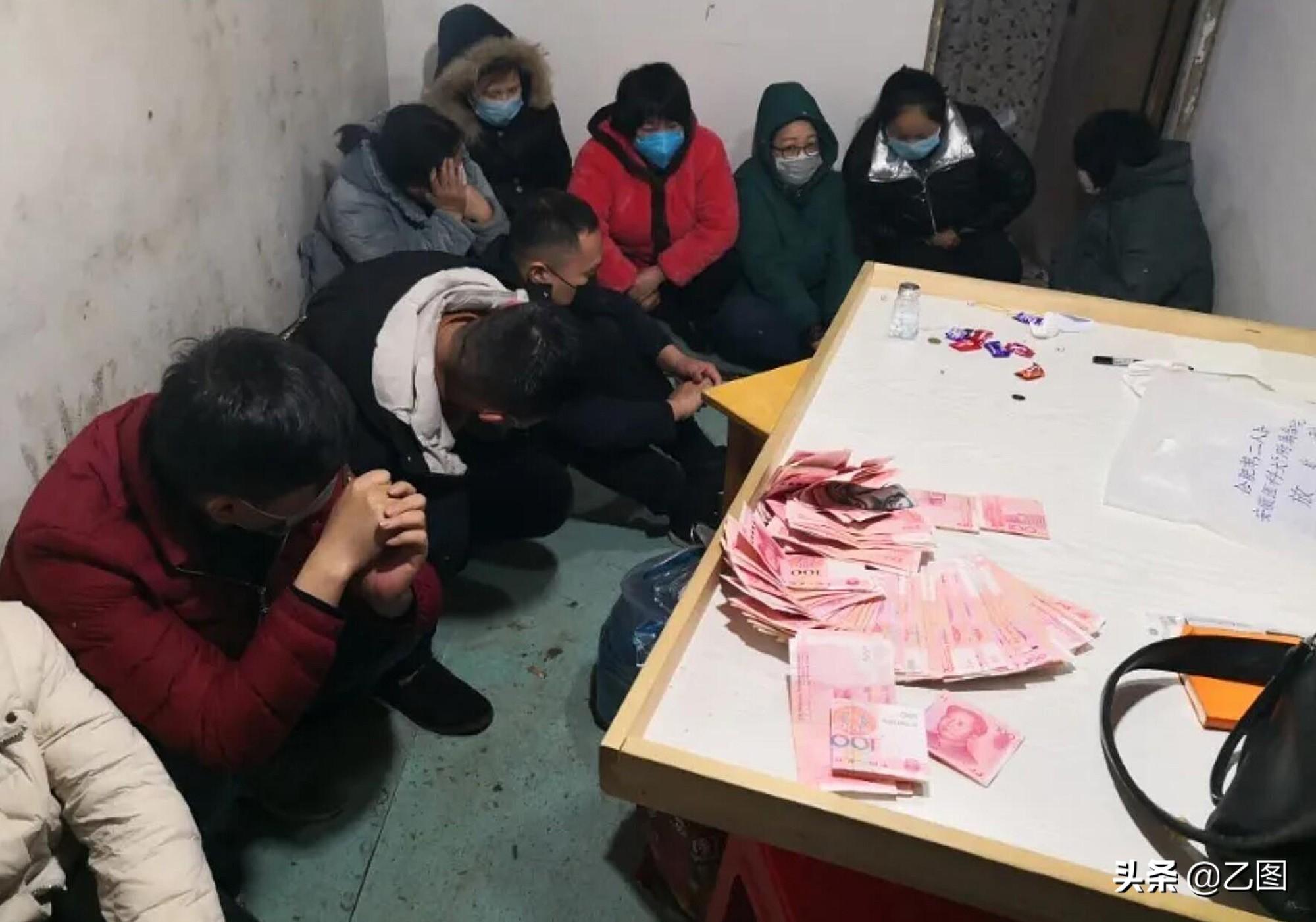 辅助神器“决胜麻将内蒙一口香开挂下载”通用版下载教程!
