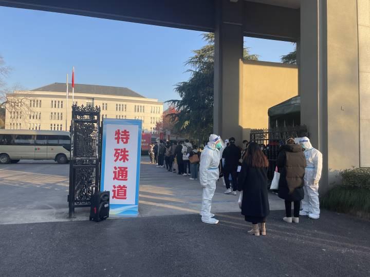 浙江确诊病例丈夫及儿子核酸阳性/浙江1人确诊 浙江确诊病例丈夫及儿子核酸阳性/浙江1人确诊