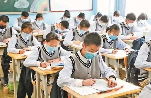 31省份新增15例确诊均为境外输入(31省份新增境外输入确诊16例) 31省份新增15例确诊均为境外输入(31省份新增境外输入确诊16例)
