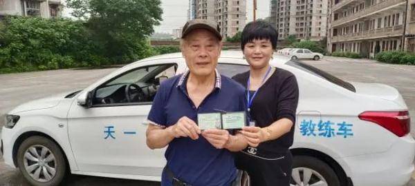 指定教程“微乐捉老麻子外卦神器下载安装!辅助神器插件下载